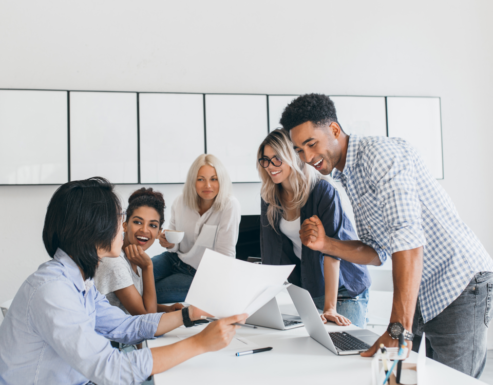 Qual é o princípio do marketing de prova social? 2